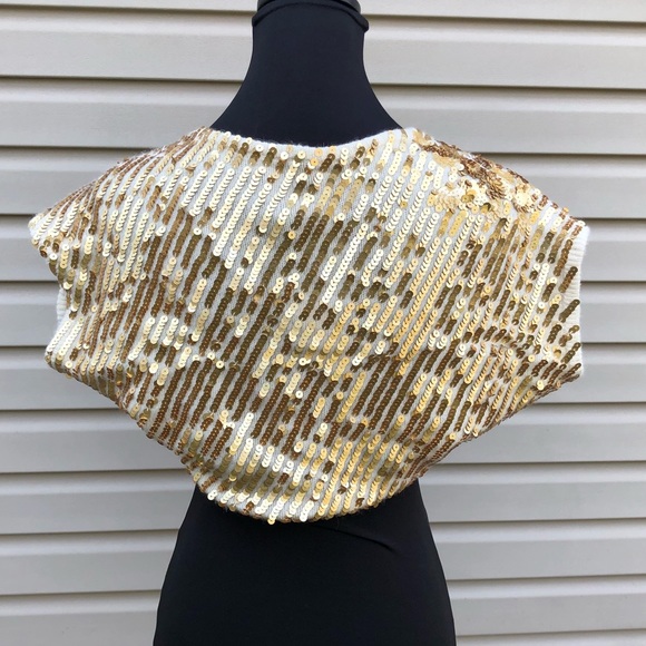 NWT Arden B. Cream Gold Sequin Sweater Shrug - Picture 7 of 8